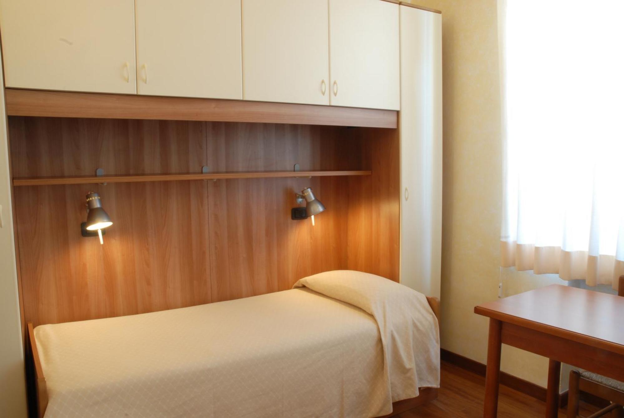 Aparthotel Rex